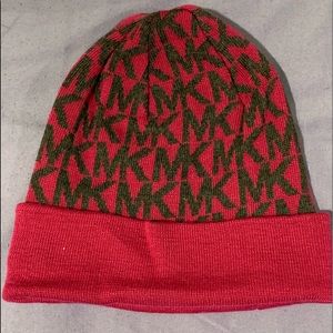 Michael Kors winter hat in magenta and grey